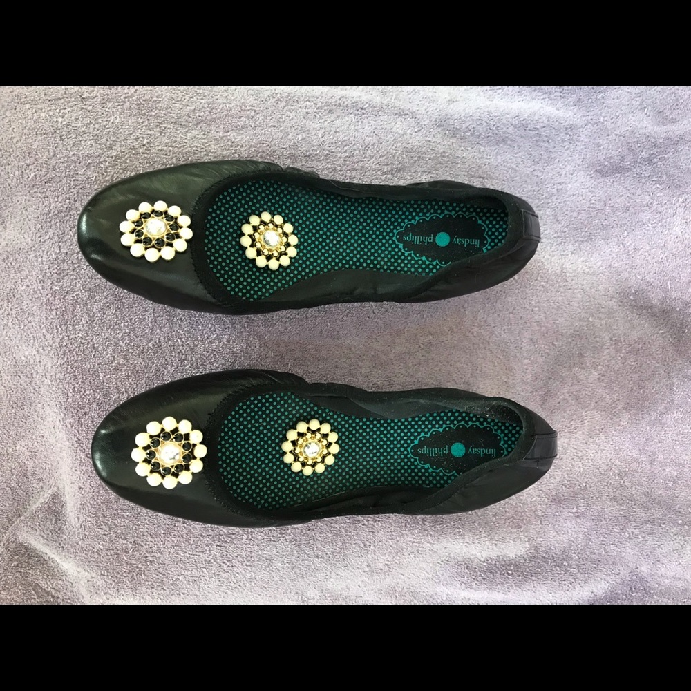 Lindsay Phillips black ballet shoe, size 10, with 2 sets of snaps